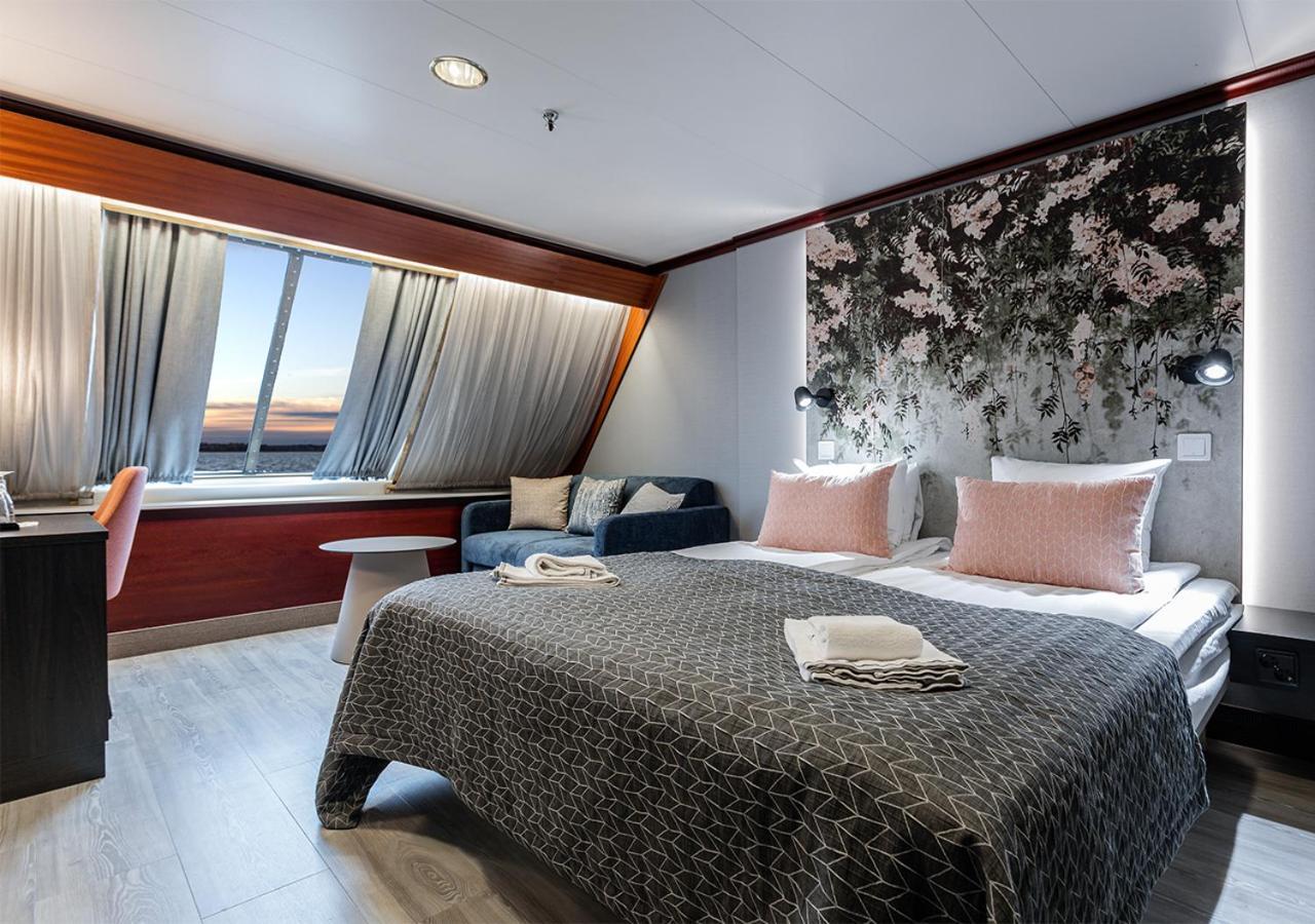 Viking Line Ferry Gabriella - Cruise Stockholm-Helsinki-Stockholm Hotel Room photo